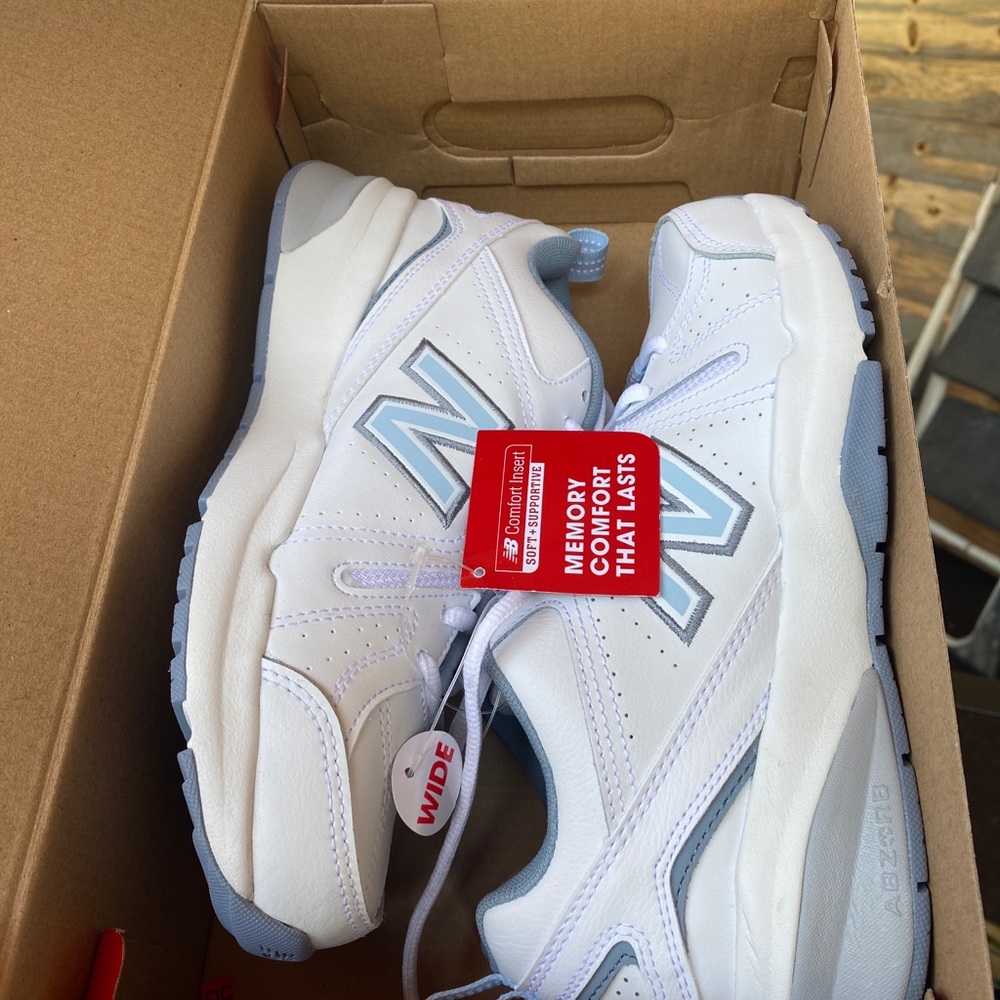 Women’s New Balance